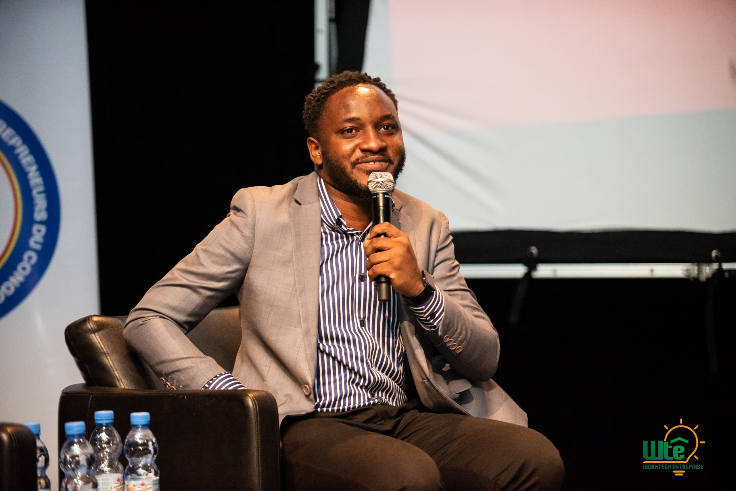 Erick Makuala Ingemba  Nsi est le coordonnateur national de la FNJEC
