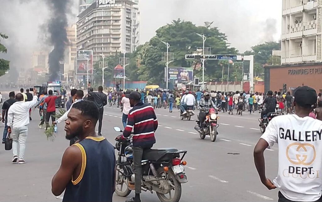 L'indignation collective en RDC agit souvent comme un exutoire émotionnel plutôt que comme un levier stratégique